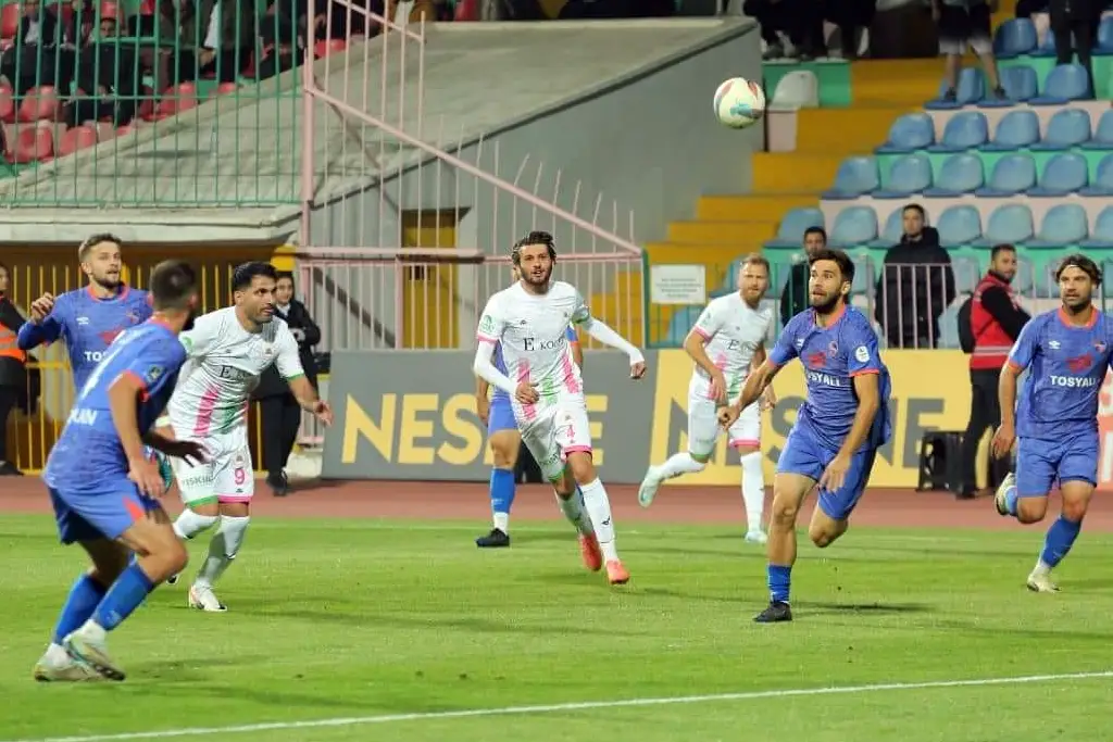 Isparta 32 Spor: 0 - İskenderunspor'umuz: 0